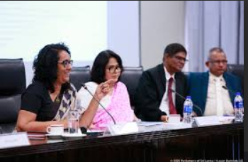 අධ්‍යාපන ප්‍රතිසංස්කරණ කොයිබටද?